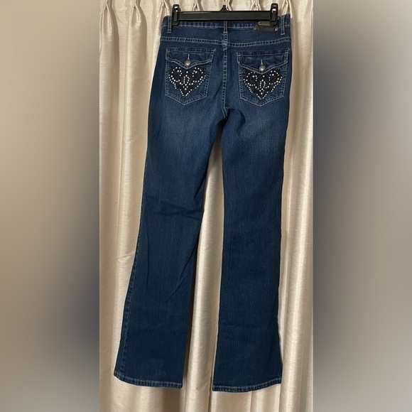 Tru Luxe bootcut jeans. - Picture 2 of 3